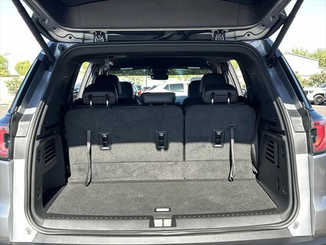 2024 GMC Acadia FWD Elevation