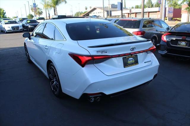 2019 Toyota Avalon Touring