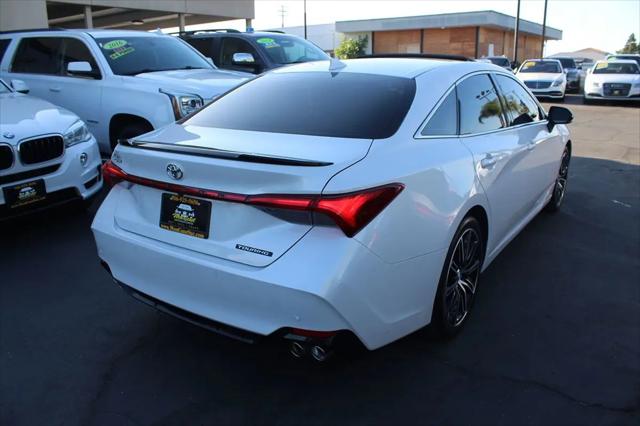 2019 Toyota Avalon Touring