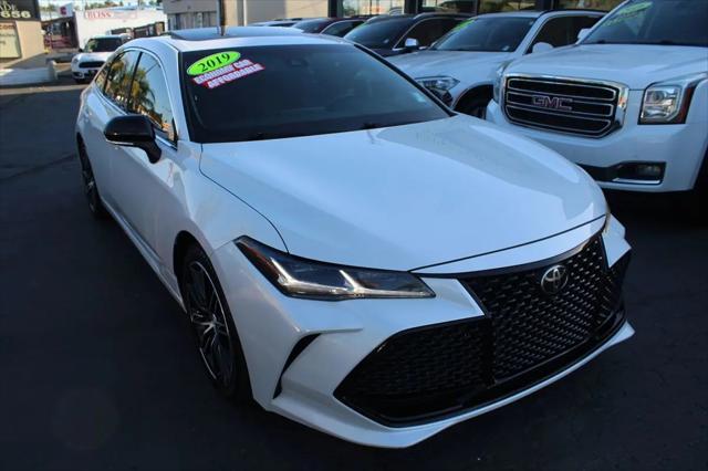 2019 Toyota Avalon Touring