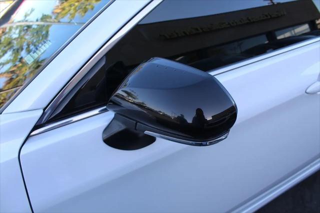 2019 Toyota Avalon Touring