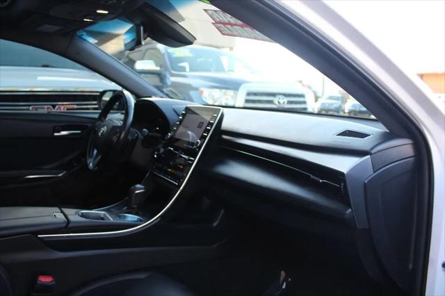 2019 Toyota Avalon Touring