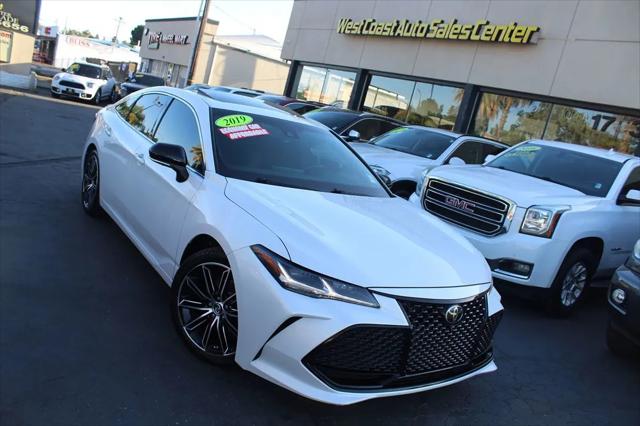 2019 Toyota Avalon Touring