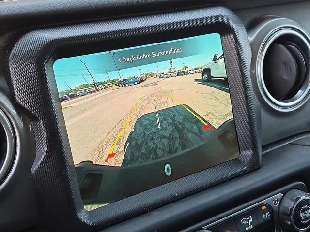 2023 Jeep Gladiator Overland