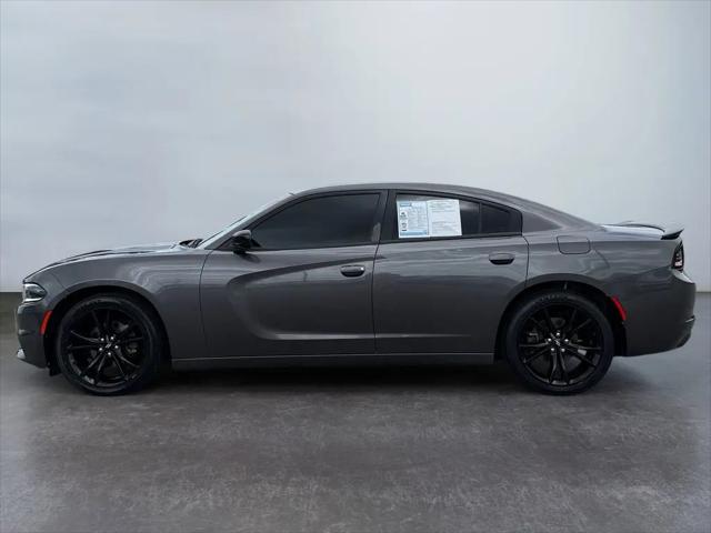 2018 Dodge Charger SXT RWD