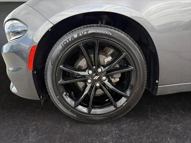2018 Dodge Charger SXT RWD