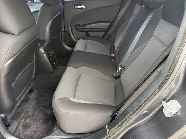 2018 Dodge Charger SXT RWD