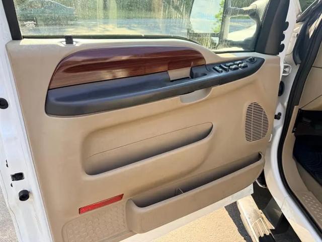 2005 Ford F-350 LARIAT