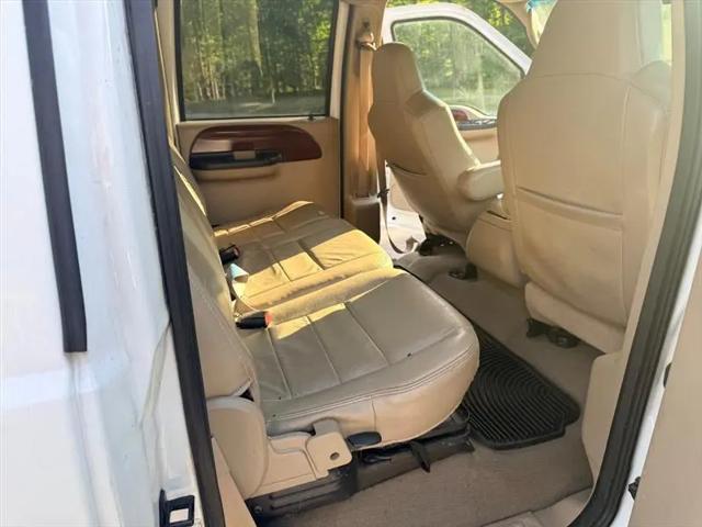 2005 Ford F-350 LARIAT