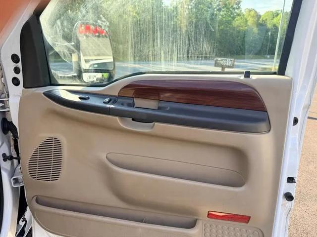 2005 Ford F-350 LARIAT