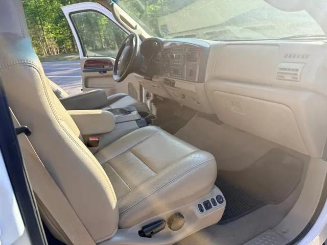 2005 Ford F-350 LARIAT