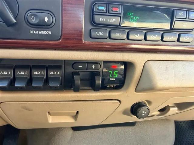 2005 Ford F-350 LARIAT