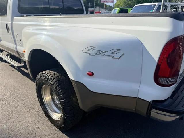 2005 Ford F-350 LARIAT