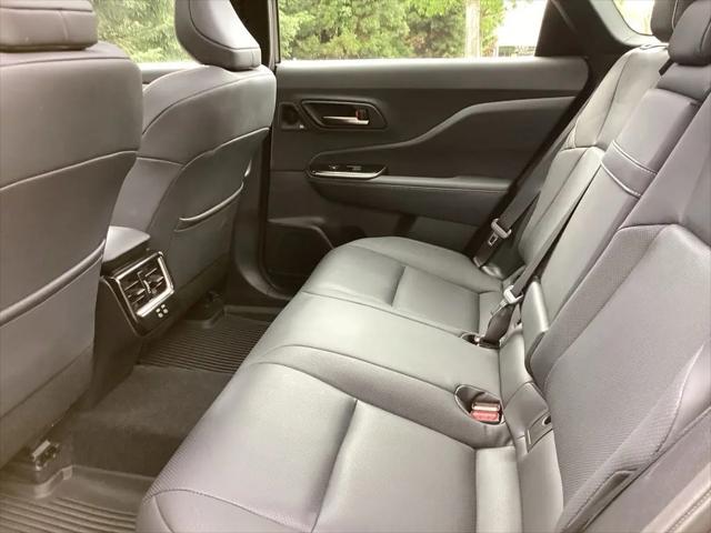 2025 Toyota Crown Signia Limited