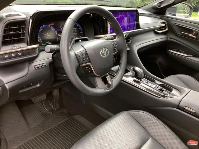 2025 Toyota Crown Signia Limited