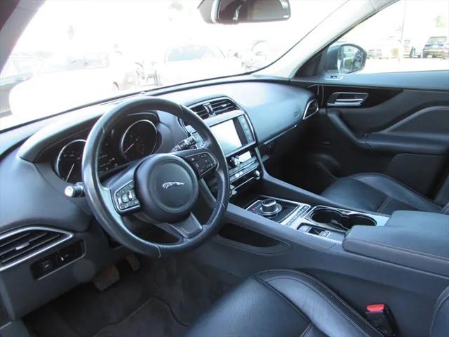 2017 Jaguar F-PACE 35t Prestige