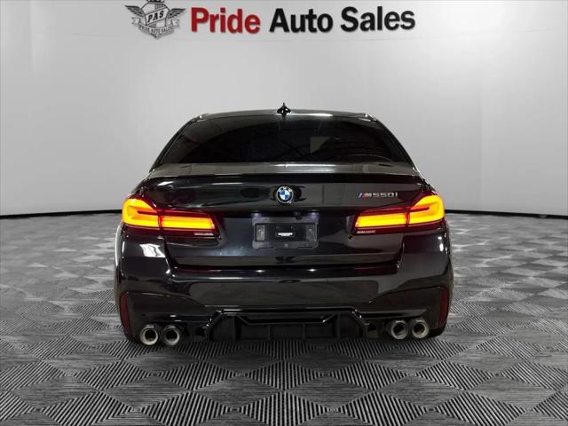2022 BMW M5 i xDrive