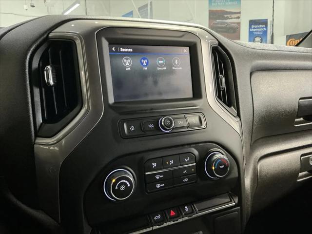 2022 Chevrolet Silverado 2500HD 4WD Crew Cab Standard Bed Custom