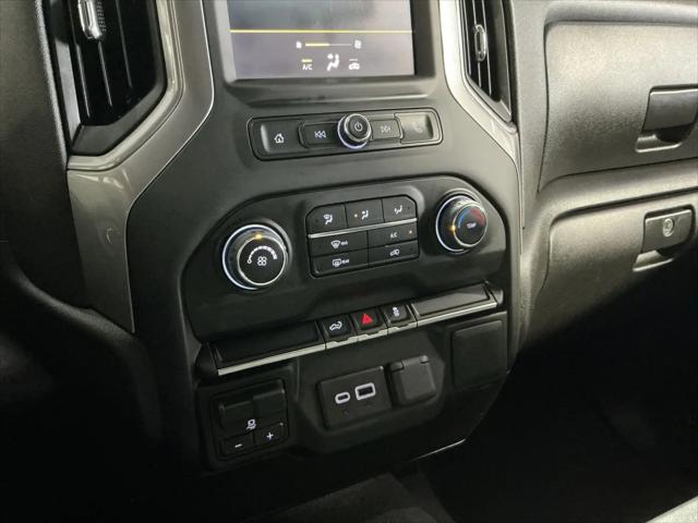 2022 Chevrolet Silverado 2500HD 4WD Crew Cab Standard Bed Custom