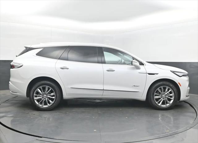 2024 Buick Enclave Avenir FWD