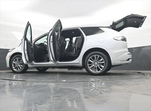 2024 Buick Enclave Avenir FWD
