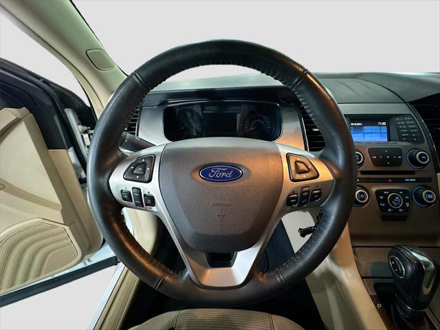 2017 Ford Taurus SEL