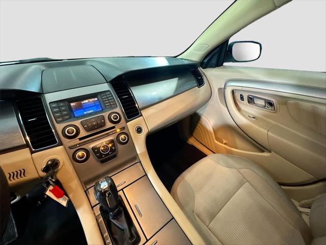 2017 Ford Taurus SEL