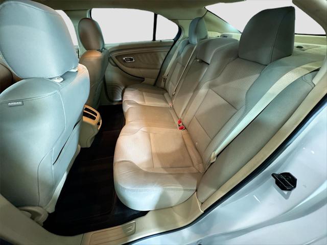 2017 Ford Taurus SEL