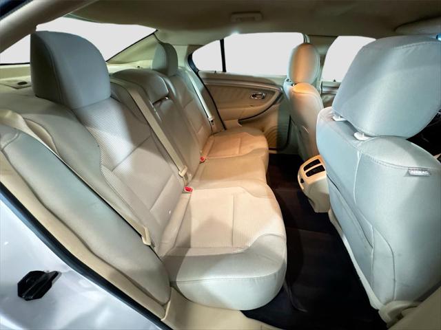2017 Ford Taurus SEL