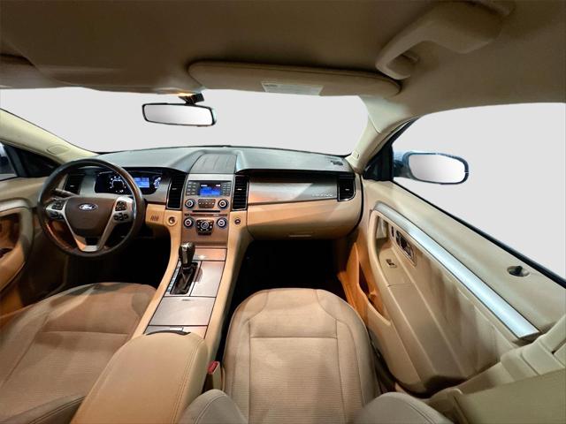 2017 Ford Taurus SEL