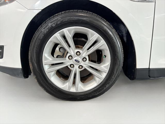 2017 Ford Taurus SEL