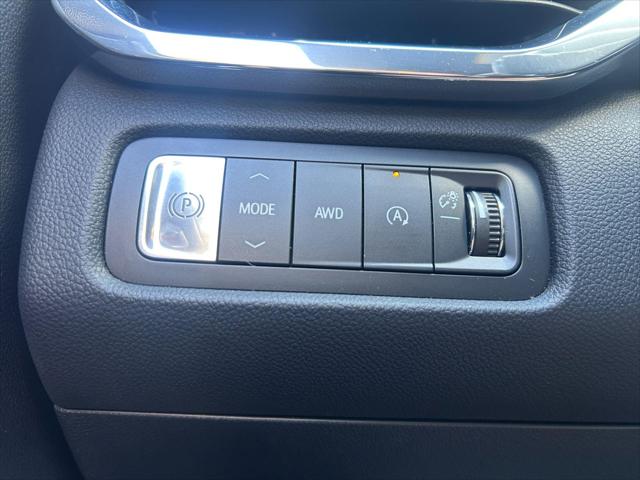 2026 GMC Acadia Elevation AWD