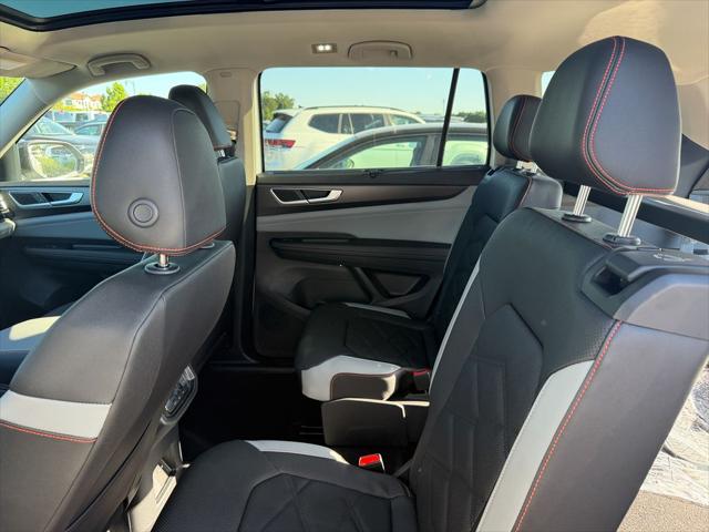 2026 Volkswagen Atlas Peak Edition