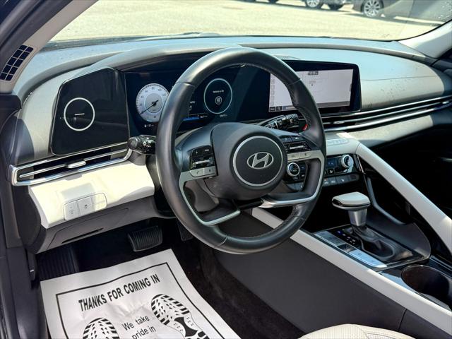 2024 Hyundai Elantra Limited