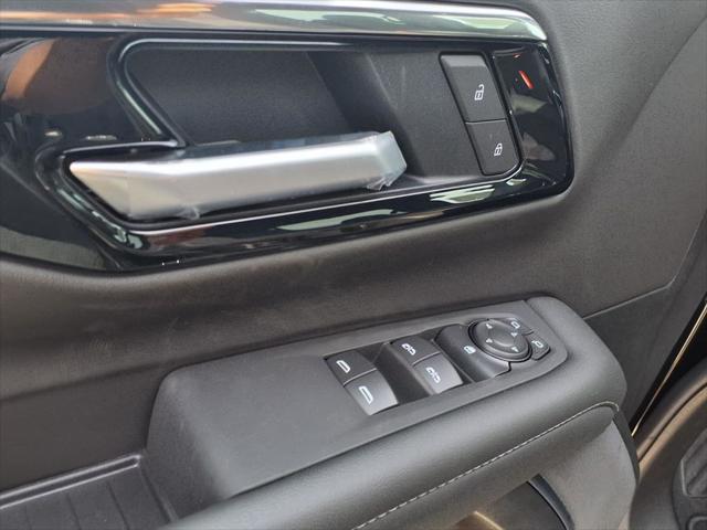 2026 Chevrolet Suburban LS, 4WD