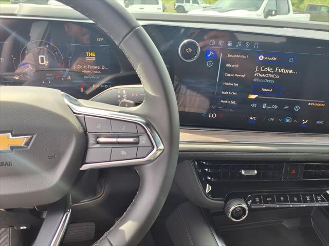 2026 Chevrolet Suburban LS, 4WD