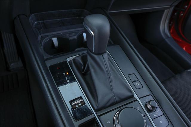 2025 Mazda CX-50 Hybrid Preferred Package
