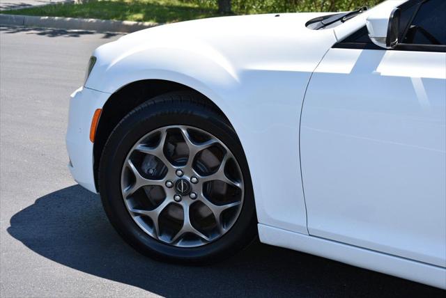 2015 Chrysler 300 300S