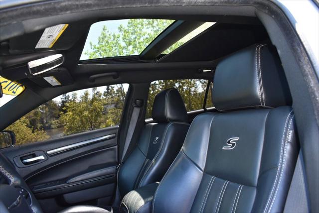 2015 Chrysler 300 300S