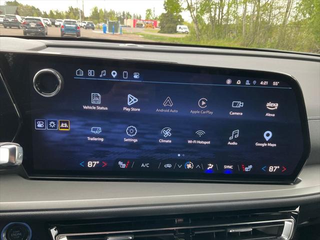 2025 Chevrolet Traverse AWD LT