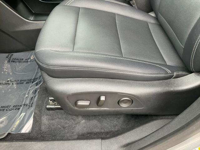 2025 Chevrolet Traverse AWD LT