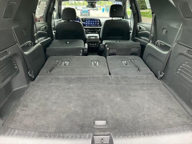 2025 Chevrolet Traverse AWD LT