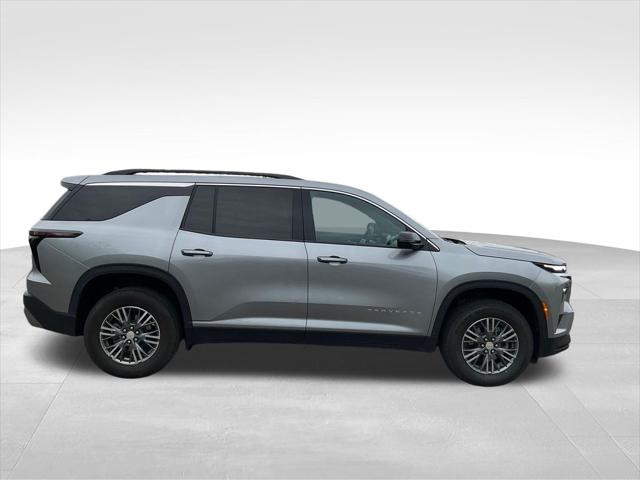 2025 Chevrolet Traverse AWD LT