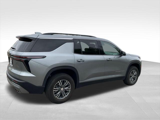 2025 Chevrolet Traverse AWD LT