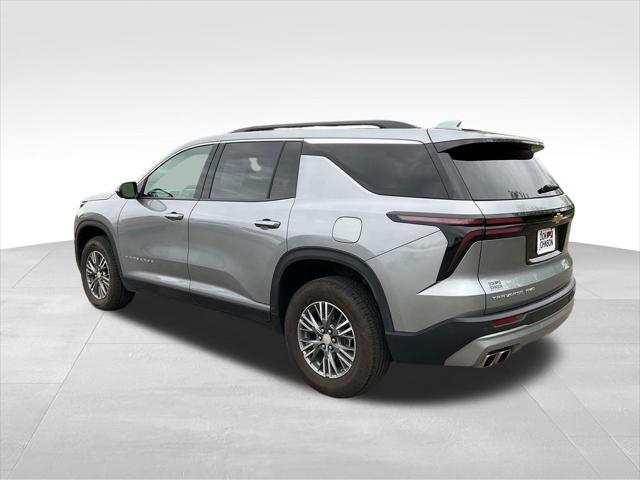 2025 Chevrolet Traverse AWD LT