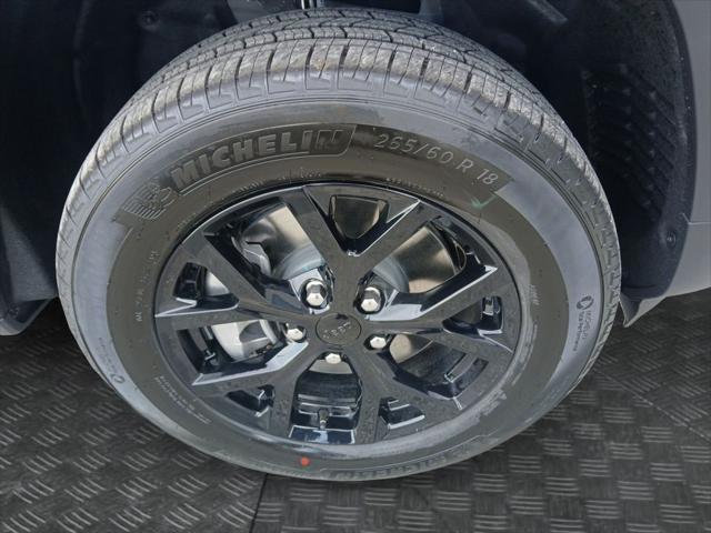 2026 Jeep Grand Cherokee L Altitude 4x2