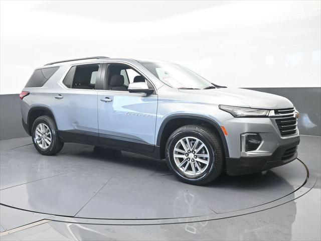 2023 Chevrolet Traverse FWD LT Cloth