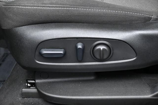 2023 Chevrolet Traverse FWD LT Cloth