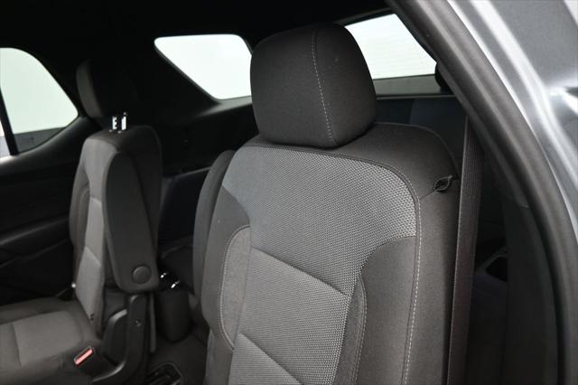 2023 Chevrolet Traverse FWD LT Cloth