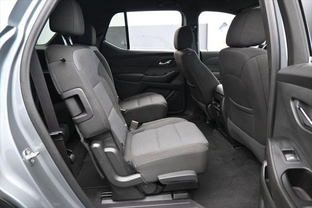 2023 Chevrolet Traverse FWD LT Cloth